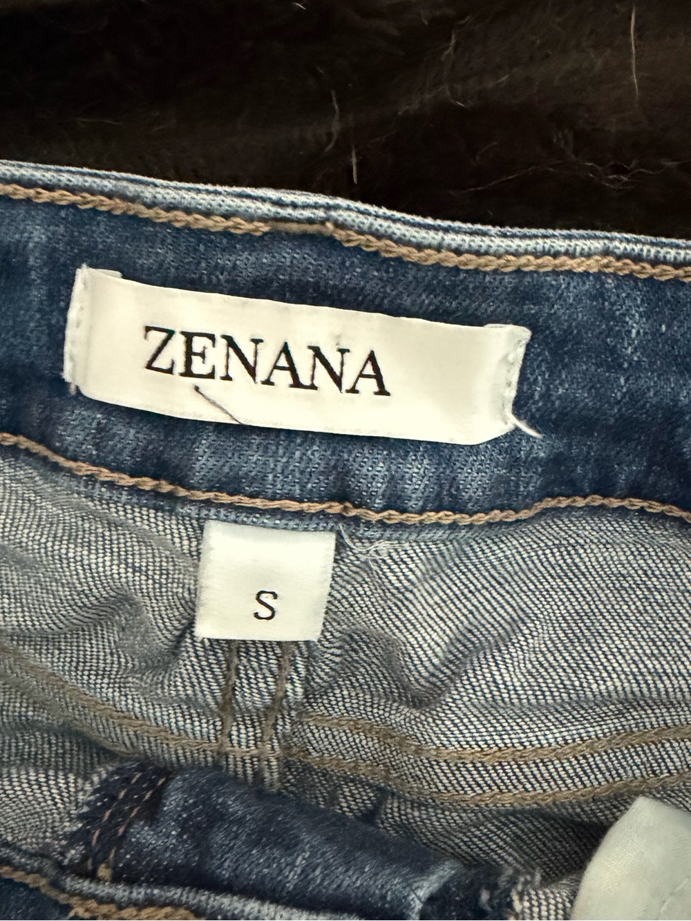 Zenana Outfitters Women’s Light Blue Denim Jeans